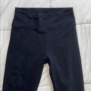 COPY - High-waisted Fabletics Leggings